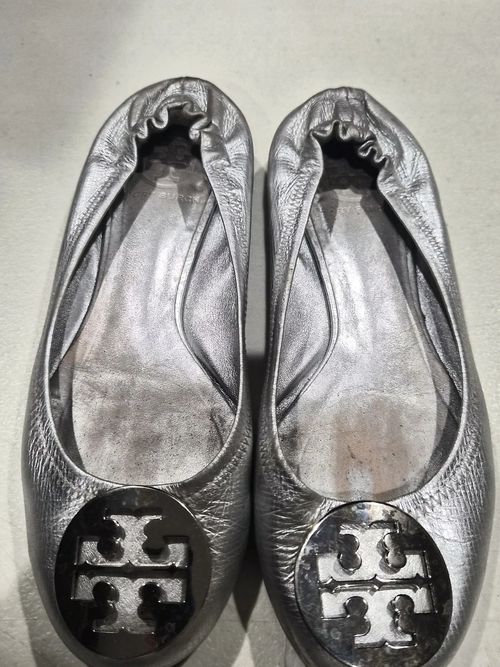 Tory Burch Metallic Silver Logo Leather Ballet Flats